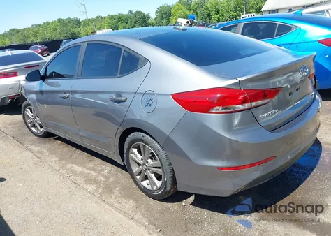 2018 Hyundai Elantra Value Edition z USA, uszkodzony, nr VIN 5NPD84LF9JH319256